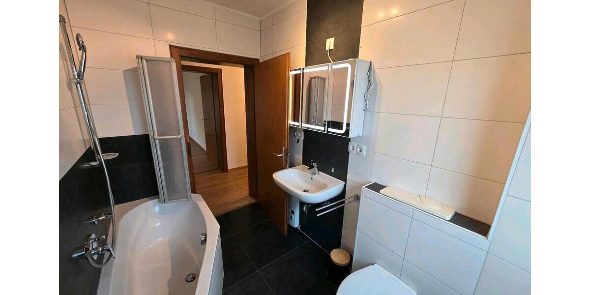 Etagenwohnung Landstuhl - 4 Zimmer, 84 m&sup2;, 800&euro; | Angebot:26669828