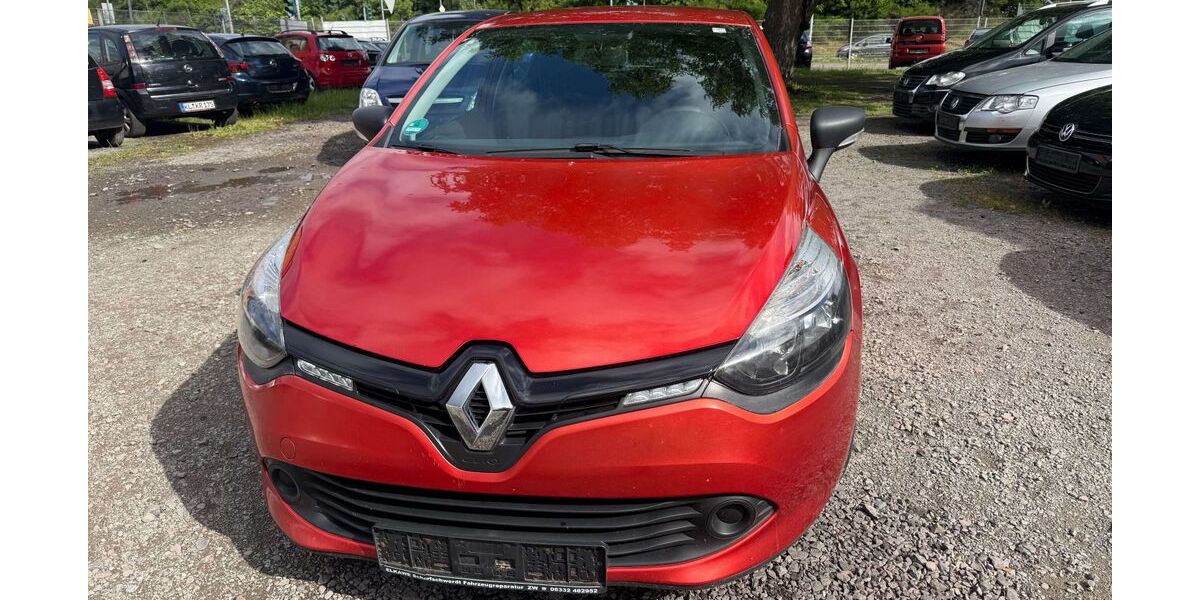 Renault Clio 119.754 km 4.990 &euro; Kaiserslautern 67663
