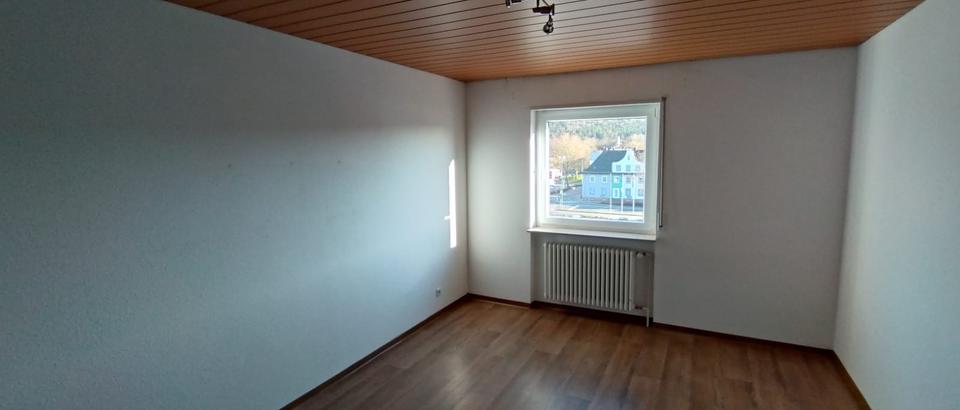 Etagenwohnung Kaiserslautern - 2 Zimmer, 60 m&sup2;, 660&euro; | Angebot:26328772
