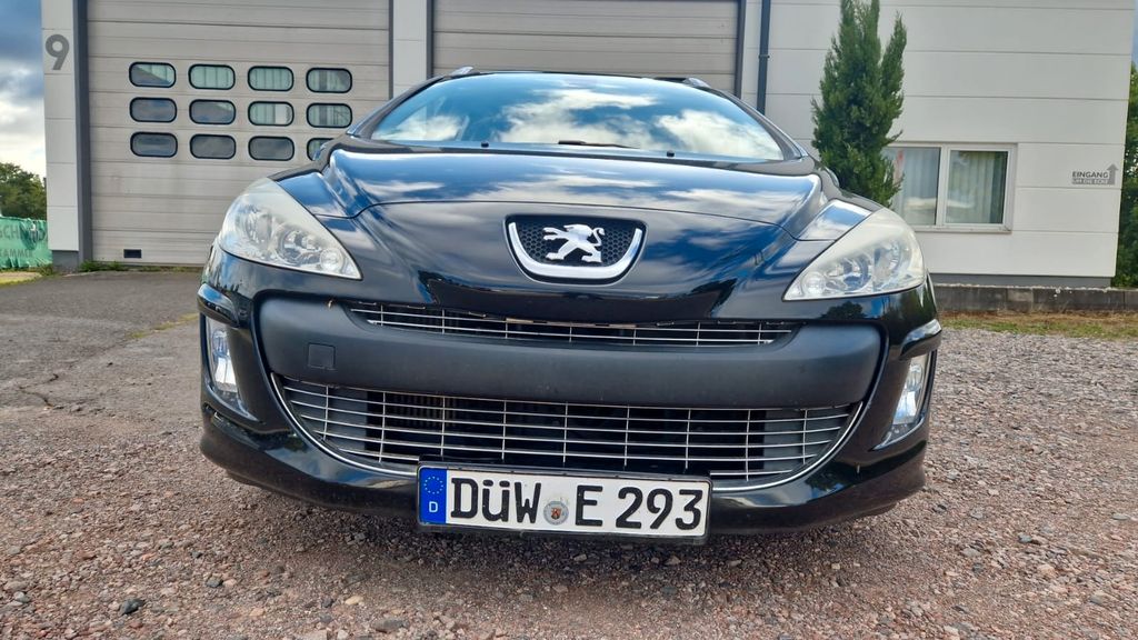 Peugeot 308 129.000 km 2.500 € Neustadt/Wstr. 67433