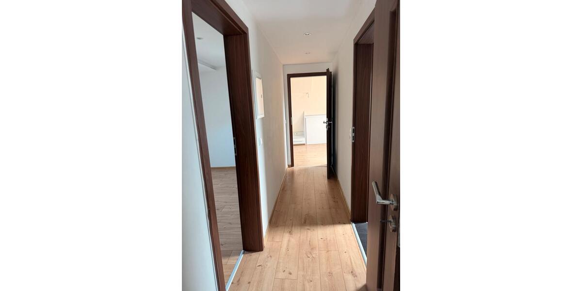 Einfamilienhaus Meisenheim - 4 Zimmer, 100 m&sup2;, 800&euro; | Angebot:26701832