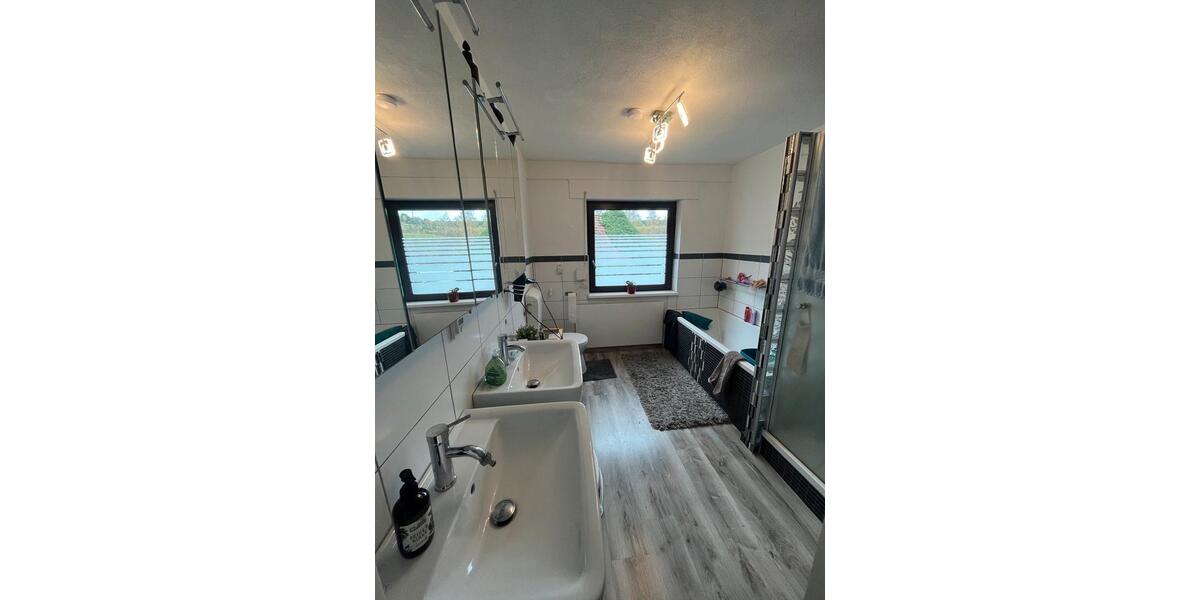 Erdgeschoßwohnung Wartenberg-Rohrbach Rohrbach - 5 Zimmer, 113 m&sup2;, 165.000&euro; | Angebot:25551730