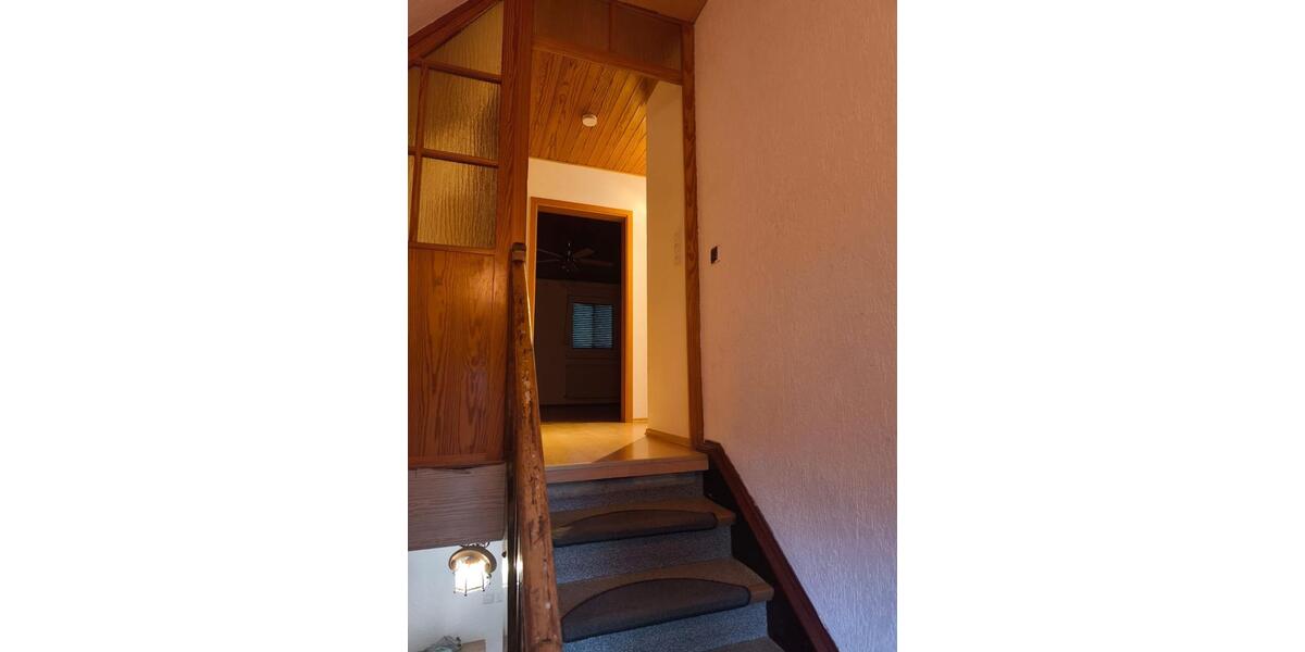 Mehrfamilienhaus, Wohnhaus Höheinöd - 6 Zimmer, 193 m&sup2;, 199.000&euro; | Angebot:26884033