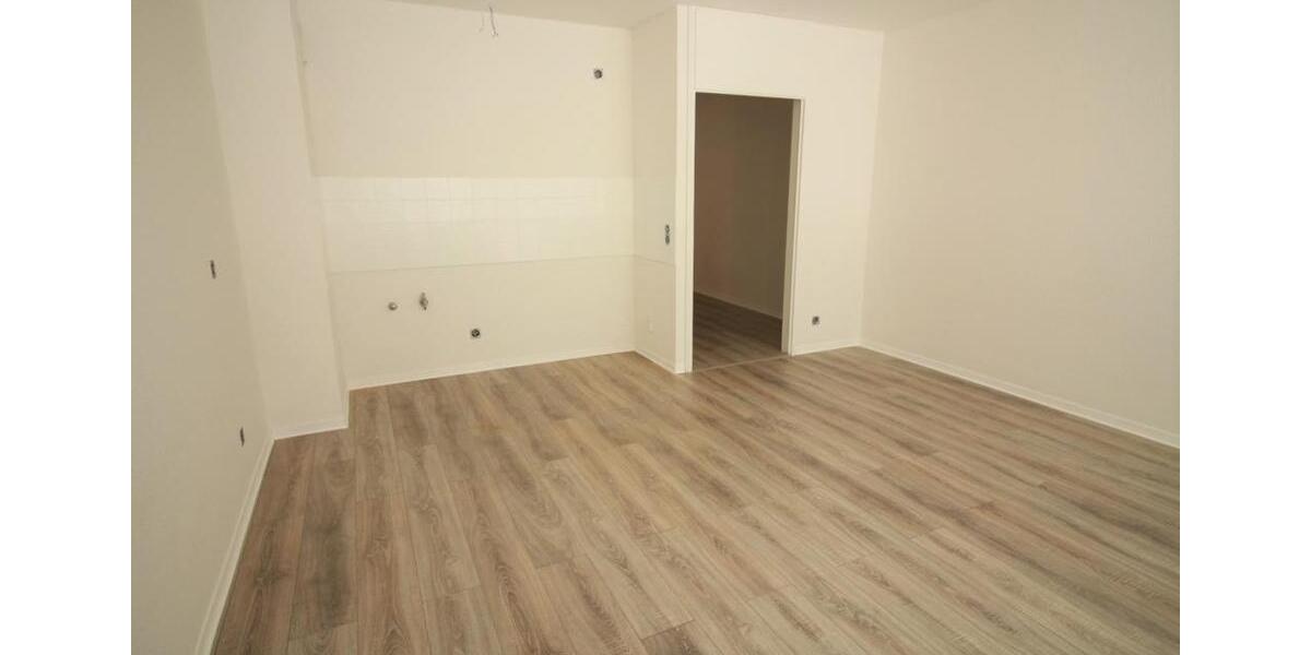 * LEBHAFTES Haus - schön renovierte 1 ZW * Aufstocker willkommen * für 1 PERSON * BEZTENBERG * 1 zimmer