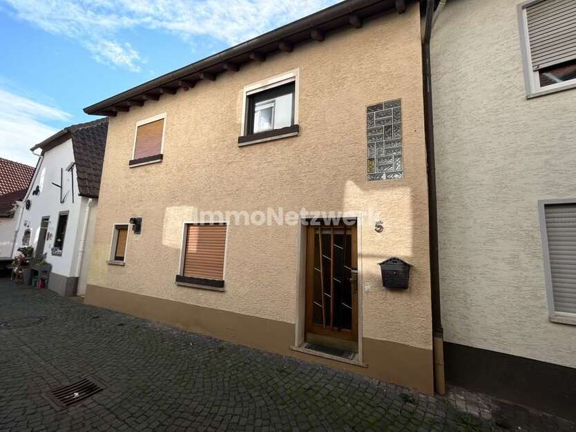 Haus zum Kaufen in Neuleiningen 174.000 € 93 m²