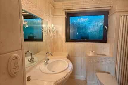 Wohnung Kaiserslautern Engelshof - 4 Zimmer, 177 m&sup2;, 1.100&euro; | Angebot:25948178