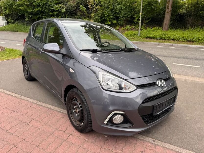 i10