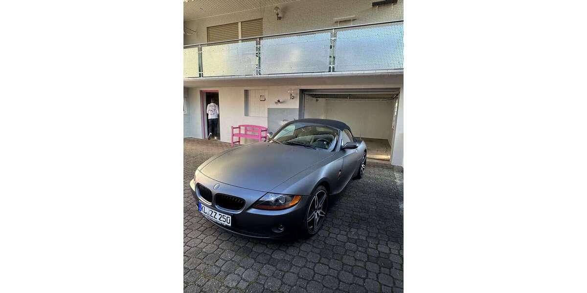 BMW Z4 85.276 km 12.500 &euro; Ramstein Miesenbach 66877