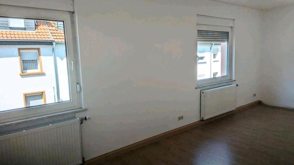 Etagenwohnung Kaiserslautern Engelshof - 2 Zimmer, 70 m&sup2;, 885&euro; | Angebot:26639869