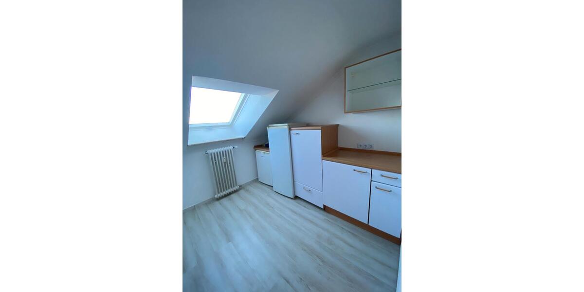 Dachgeschoßwohnung Mackenbach - 3 Zimmer, 72 m&sup2;, 925&euro; | Angebot:27583378