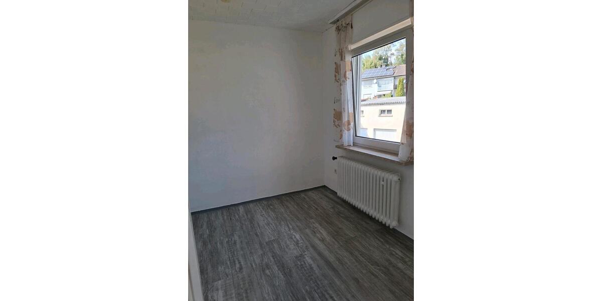 Einfamilienhaus Kaiserslautern Bahnheim - 5 Zimmer, 120 m&sup2;, 1.800&euro; | Angebot:27717985