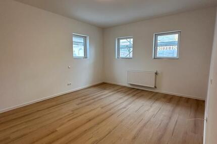 Wohnung Kaiserslautern - 2 Zimmer, 75 m&sup2;, 1.012&euro; | Angebot:26174845