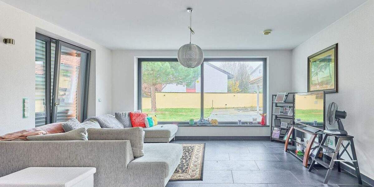 Bungalow Hinzweiler - 5 Zimmer, 222 m&sup2;, 595.000&euro; | Angebot:25691431