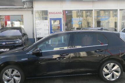 VW Golf 22.300 km 26.998 &euro; Kaiserslautern 67655