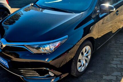 Toyota Auris 101.380 km 10.950 &euro; Pirmasens - Biebermühle 66978