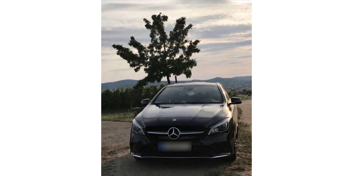 Mercedes-Benz CLA 200 90.400 km 18.000 &euro; Weidenthal 67475
