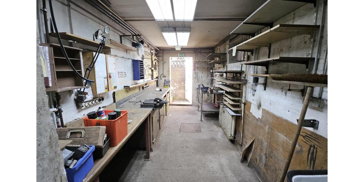 Einfamilienhaus Otterberg - 7 Zimmer, 250 m&sup2;, 259.000&euro; | Angebot:25891606