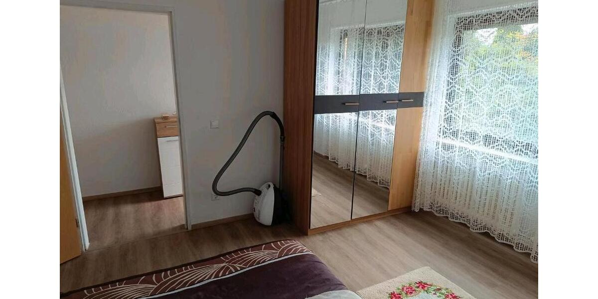 Erdgeschoßwohnung Kaiserslautern Bahnheim - 2 Zimmer, 50 m&sup2;, 1.200&euro; | Angebot:26262837