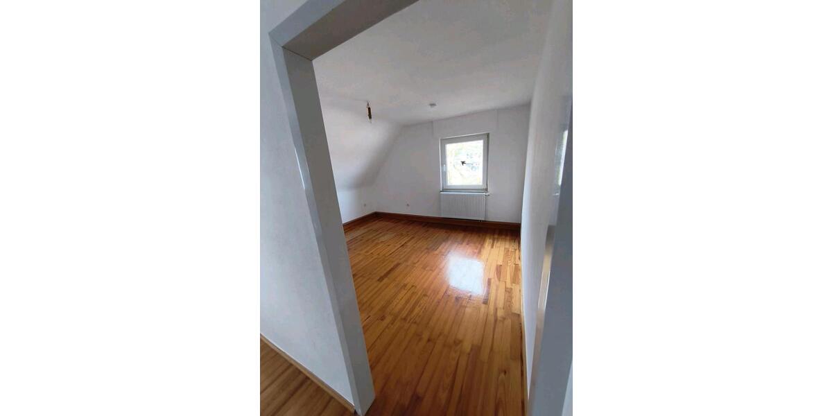 Dachgeschoßwohnung Gerbach - 3.5 Zimmer, 70 m&sup2;, 730&euro; | Angebot:26562643