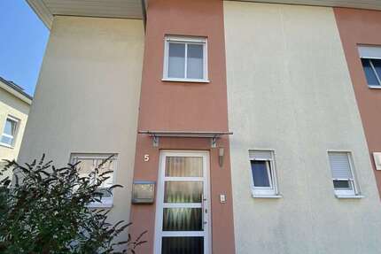 Haus Kaiserslautern - 5 Zimmer, 149 m&sup2;, 1.330&euro; | Angebot:25108713