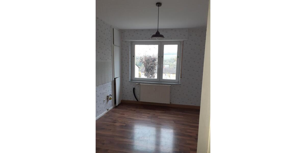 Etagenwohnung Kusel - 3 Zimmer, 66 m&sup2;, 410&euro; | Angebot:26532430