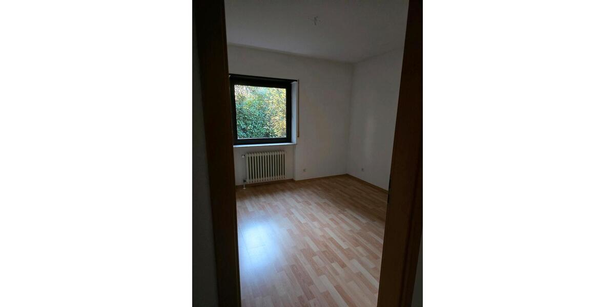 Erdgeschoßwohnung Weilerbach - 4 Zimmer, 90 m&sup2;, 850&euro; | Angebot:24591147