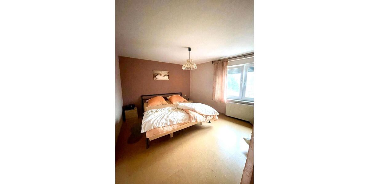 Erdgeschoßwohnung Battweiler - 4 Zimmer, 146 m&sup2;, 980&euro; | Angebot:26491056
