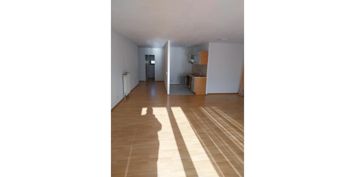 Etagenwohnung Hochspeyer - 2 Zimmer, 72 m&sup2;, 800&euro; | Angebot:26671000