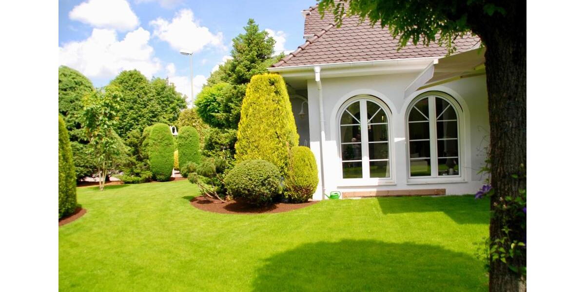 Villa Queidersbach - 12 Zimmer, 350 m&sup2;, 869.000&euro; | Angebot:26838502