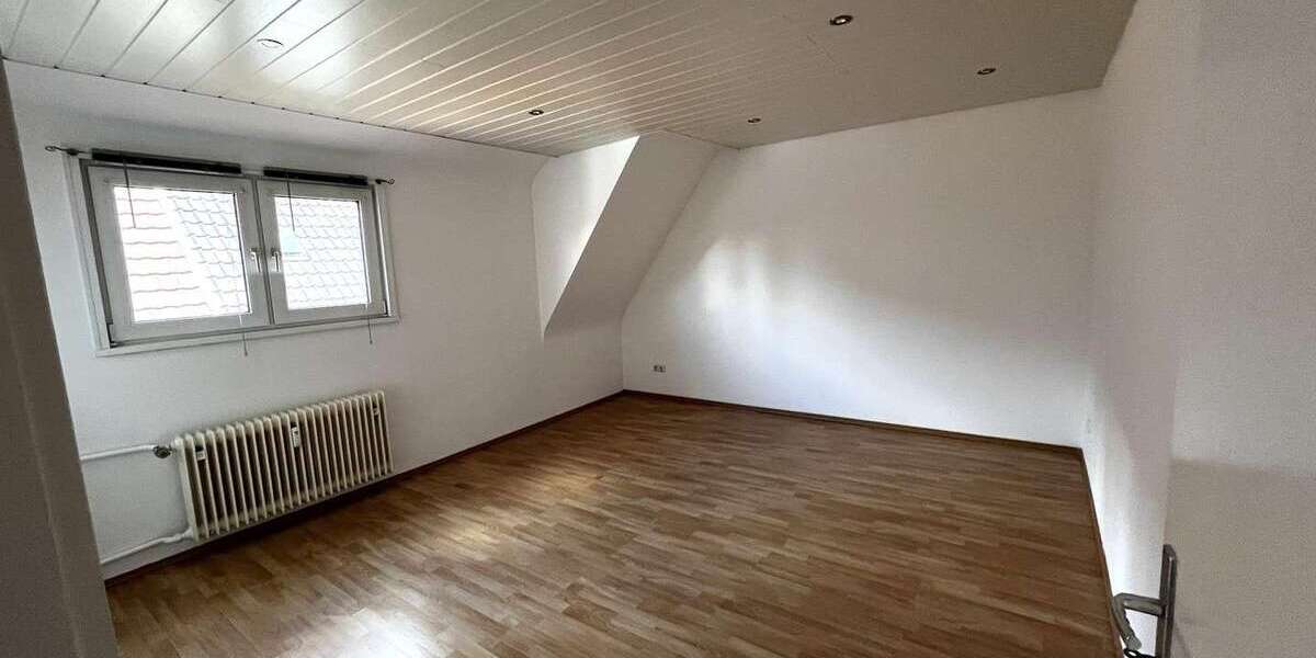 Etagenwohnung Kaiserslautern Engelshof - 3 Zimmer, 53 m&sup2;, 650&euro; | Angebot:26916294