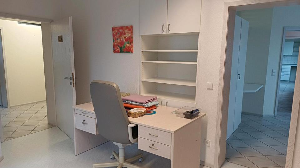 Gewerbeobjekt Steinwenden - 1.600&euro; | Angebot:24733743