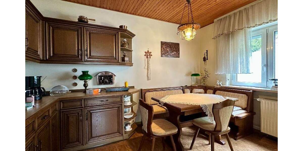 Einfamilienhaus Waldfischbach-Burgalben Burgalben - 5 Zimmer, 151 m&sup2;, 215.000&euro; | Angebot:25745673