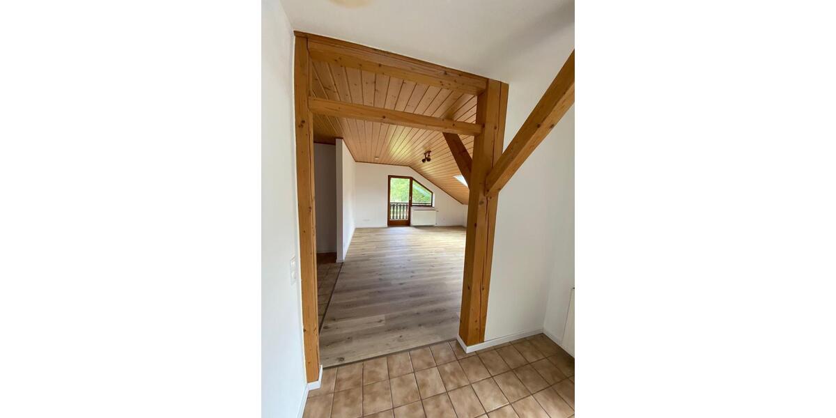 Dachgeschoßwohnung Gries - 4 Zimmer, 84 m&sup2;, 880&euro; | Angebot:26320361