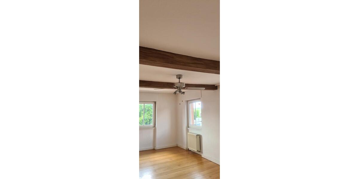 Etagenwohnung Kaiserslautern Betzenberg - 5 Zimmer, 129 m&sup2;, 950&euro; | Angebot:25900680