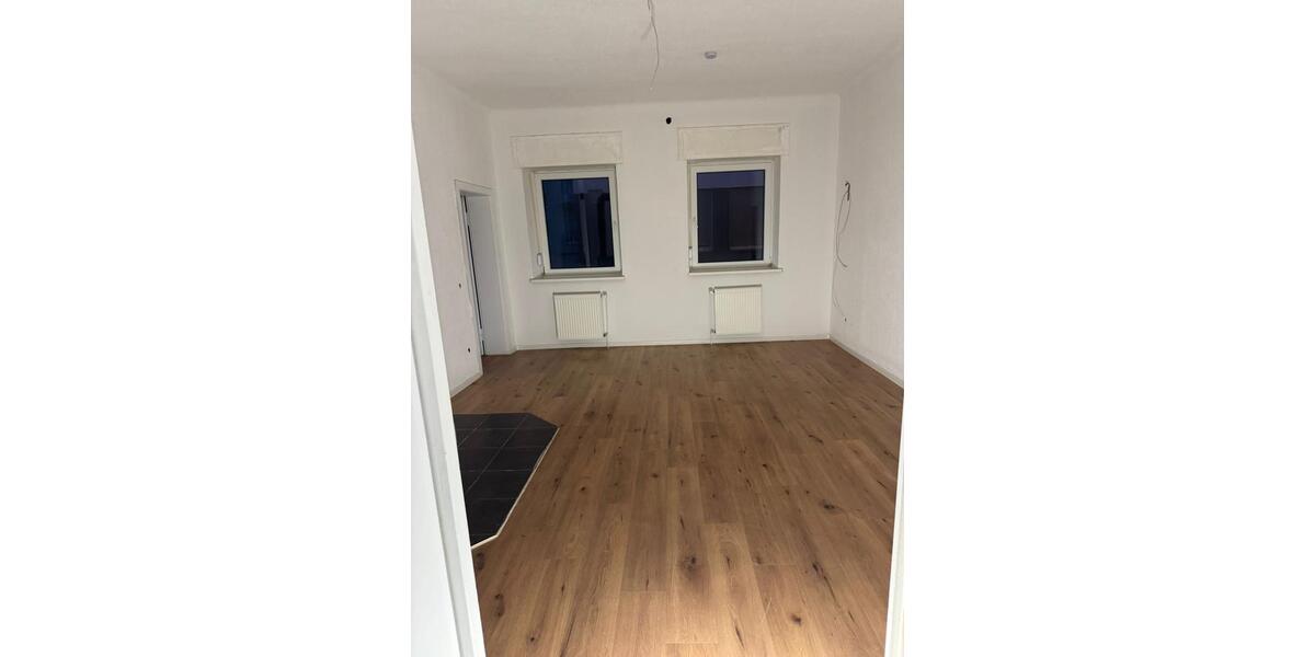 Erdgeschoßwohnung Pirmasens - 3 Zimmer, 67 m&sup2;, 650&euro; | Angebot:26465428