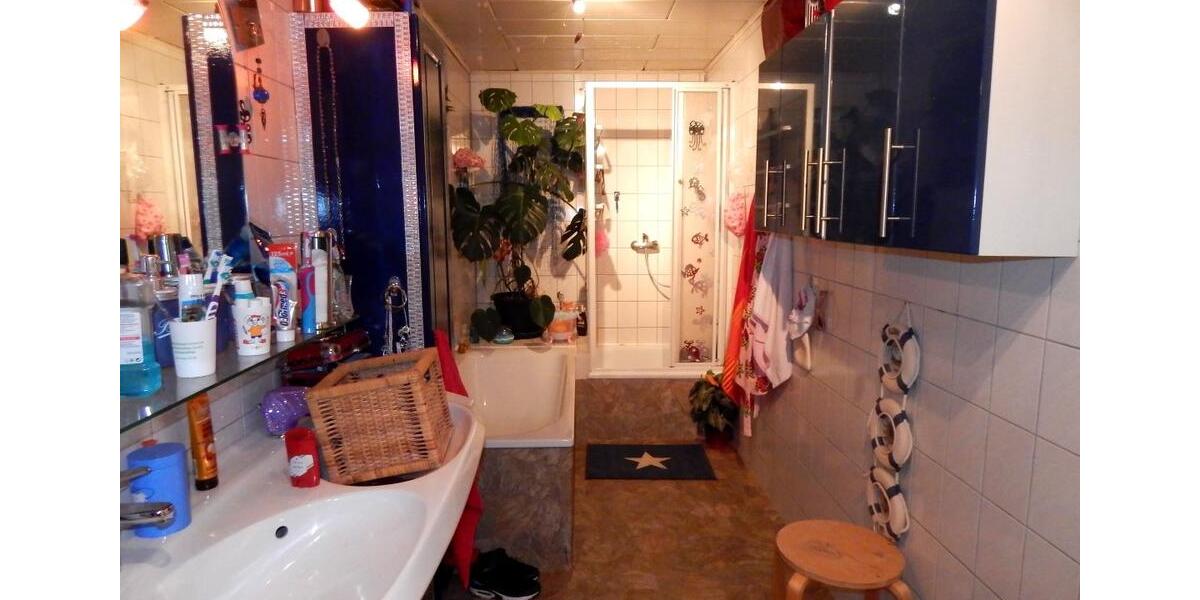 Etagenwohnung Kaiserslautern Engelshof - 4 Zimmer, 130 m&sup2;, 780&euro; | Angebot:26619924