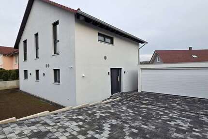 Haus zum Mieten in Ramstein-Miesenbach Miesenbach 3.500 € 168.64 m² 4 zimmer