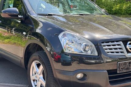 Nissan Qashqai 111.500 km 9.990 € Kaiserslautern 67659