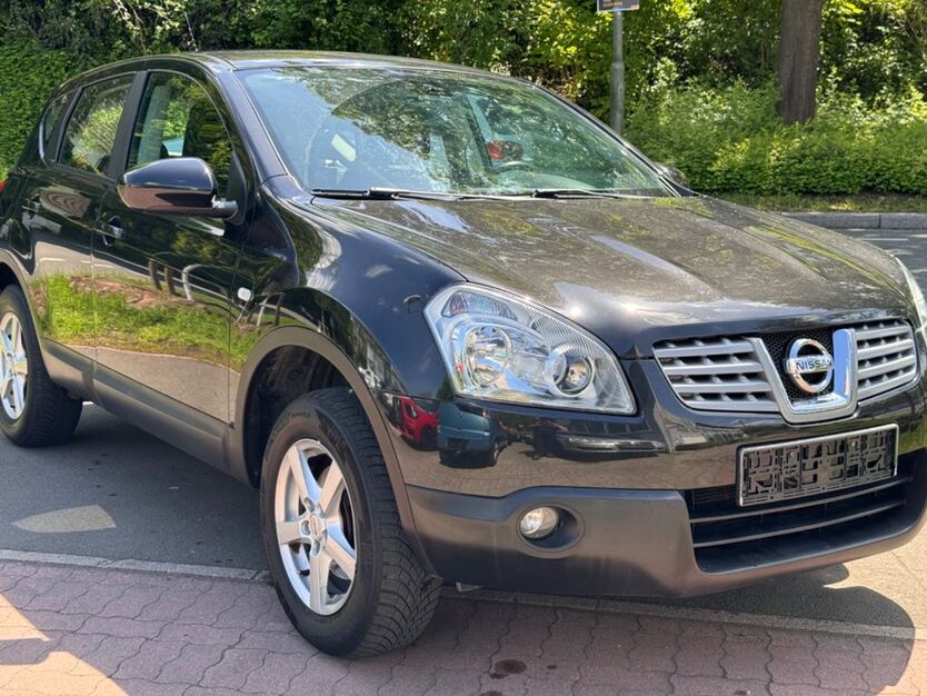 Nissan Qashqai 111.500 km 9.990 € Kaiserslautern 67659