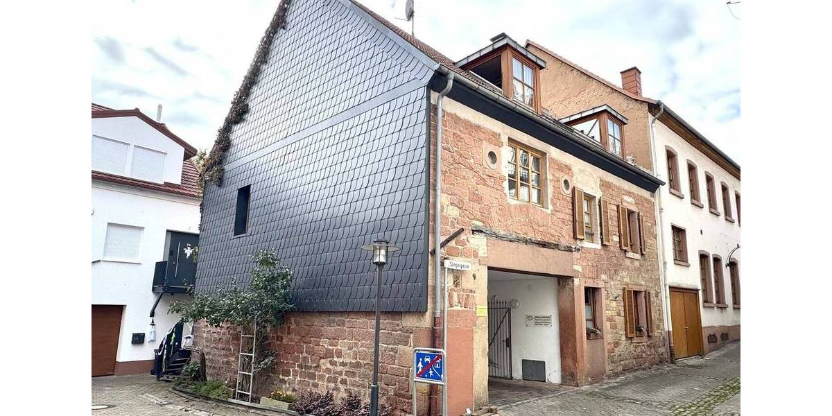 Mehrfamilienhaus, Wohnhaus Otterberg - 9 Zimmer, 238 m&sup2;, 298.000&euro; | Angebot:26798397
