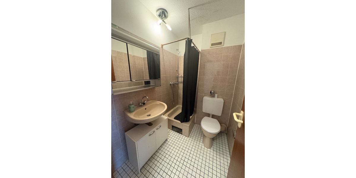 Attraktive Kapitalanlage im Uni-Gebiet – 1,5-Zimmer-Wohnung mit TG-Stellplatz - Erdgeschoßwohnung Kaiserslautern Bahnheim | Angebot:26942584