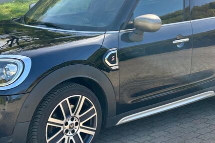 Mini Countryman S (Cooper) 63.775 km 20.950 &euro; Otterberg 67697