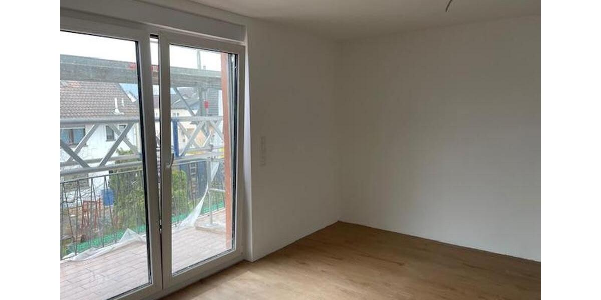 Etagenwohnung Rodenbach - 4 Zimmer, 100 m&sup2;, 1.200&euro; | Angebot:26164927