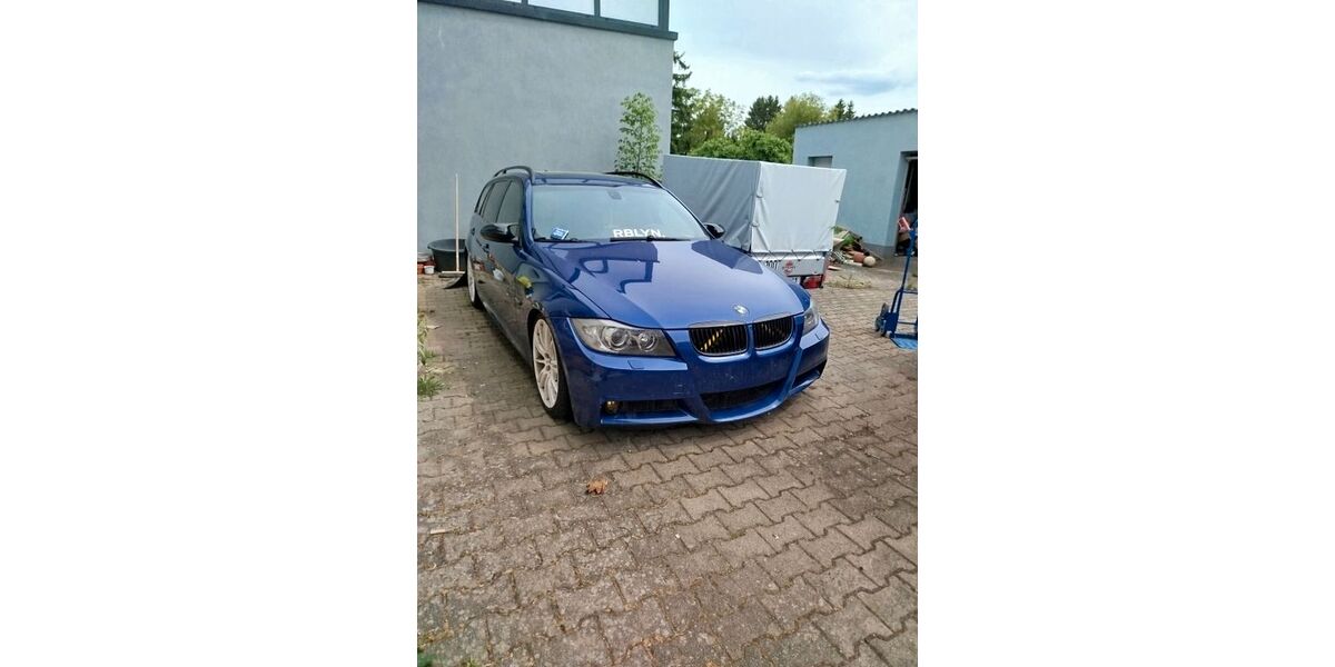 BMW 330 364.151 km 9.000 &euro; Weilerbach 67685