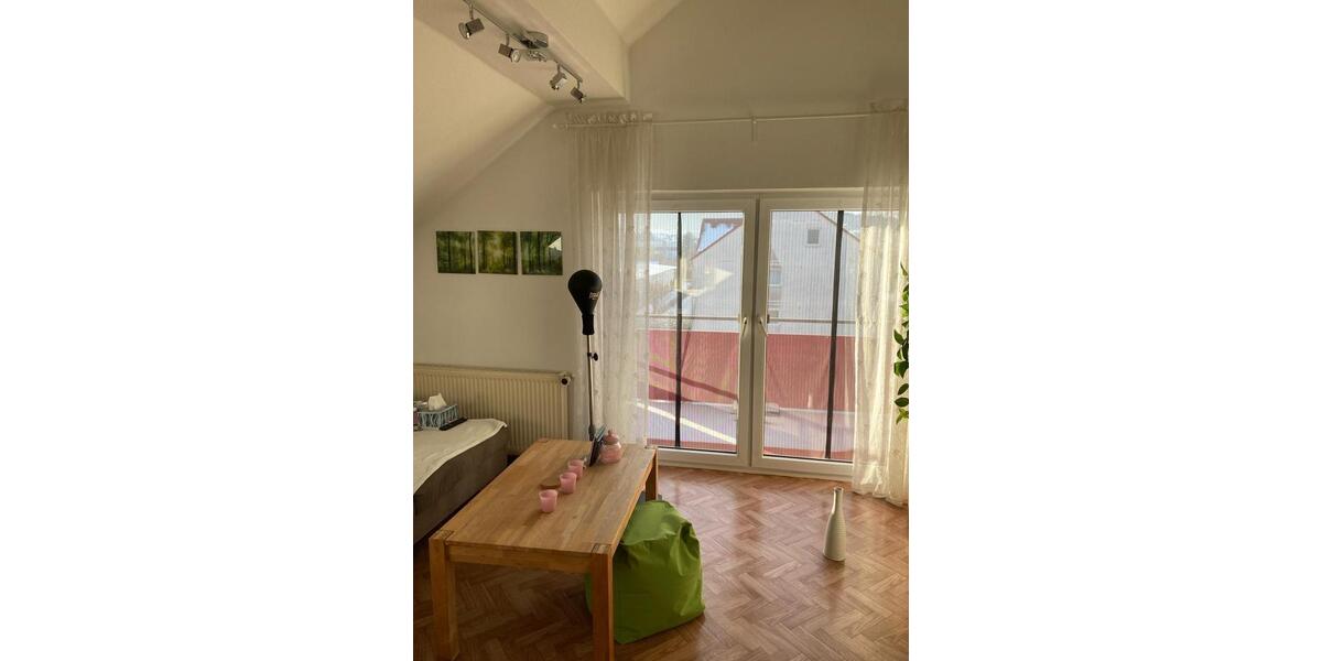 Etagenwohnung Eisenberg (Pfalz) - 2 Zimmer, 64 m&sup2;, 650&euro; | Angebot:26476594