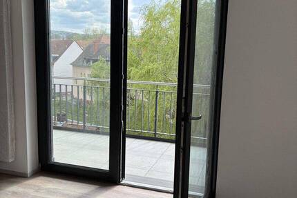 Wohnung Kaiserslautern Innenstadt - 2 Zimmer, 85 m&sup2;, 980&euro; | Angebot:26875127