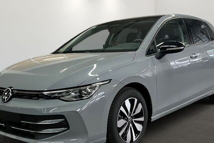VW Golf 2.761 km 27.490 &euro; Kaiserslautern 67663