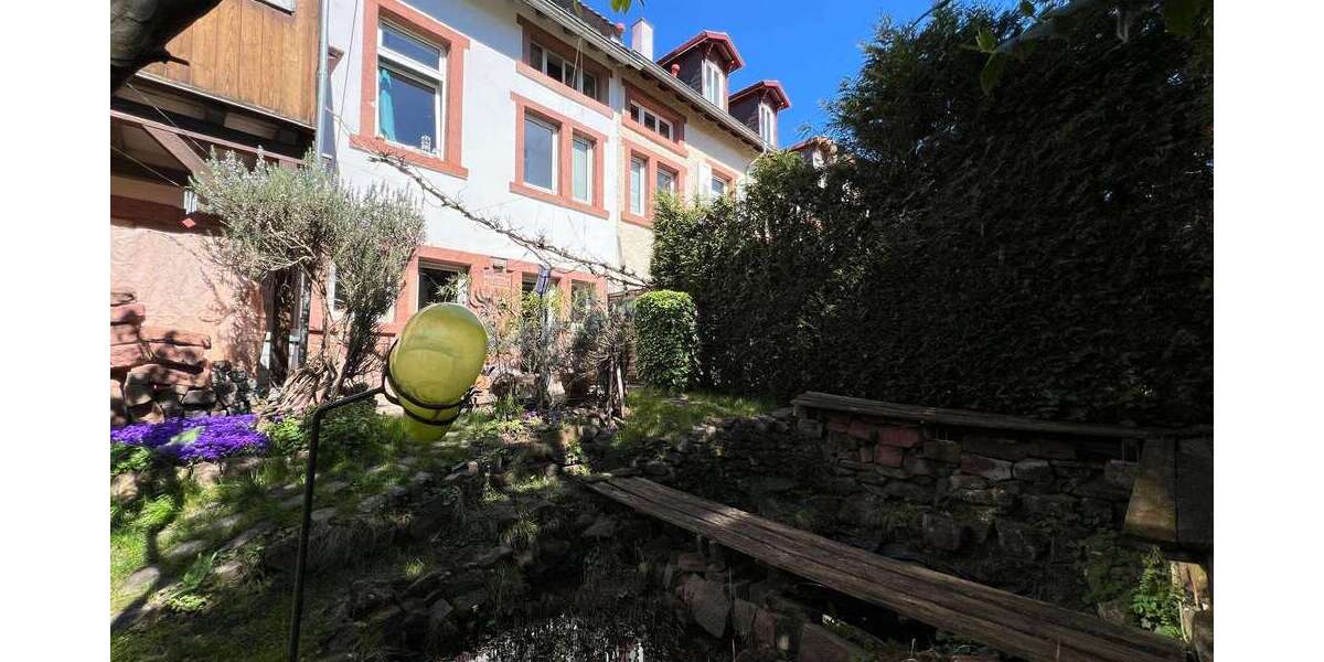 Etagenwohnung Kaiserslautern - 2 Zimmer, 64 m&sup2;, 695&euro; | Angebot:26489708