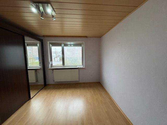 Mehrfamilienhaus, Wohnhaus Ramstein-Miesenbach Ramstein - 8 Zimmer, 185 m&sup2;, 398.000&euro; | Angebot:25666645