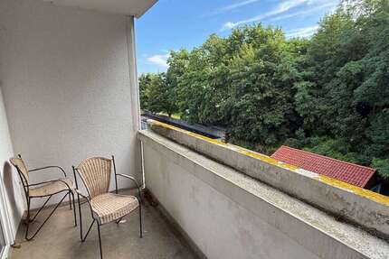Fetzer Immo: Wohnen mit Blick in den Pfälzer Wald - Wohnung Kaiserslautern Betzenberg | Angebot:27536334